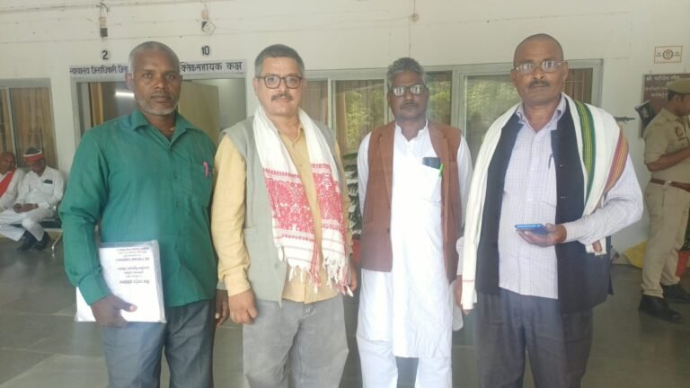 आजादी के नायकों को सम्मान का इंतजार, शनिचर खरवार और रामेश्वर खरवार के स्मारक निर्माण की मांग